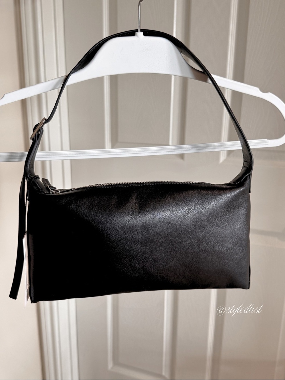 Mango MNG Leather Shoulder Bag With Buckle Black NWT - Picture 3 of 6